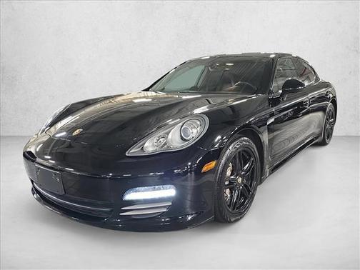2011 Porsche Panamera 4