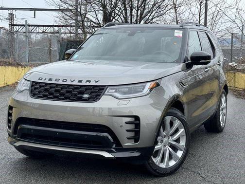 2024 Land Rover Discovery P360 Dynamic SE
