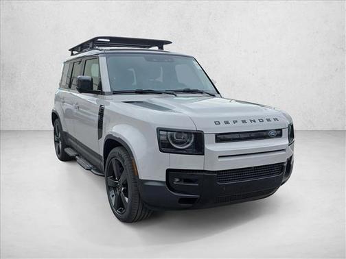 Borasco Grey Metallic 2026 Land Rover Defender P300 S