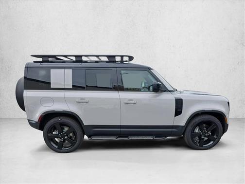 Borasco Grey Metallic 2026 Land Rover Defender P300 S