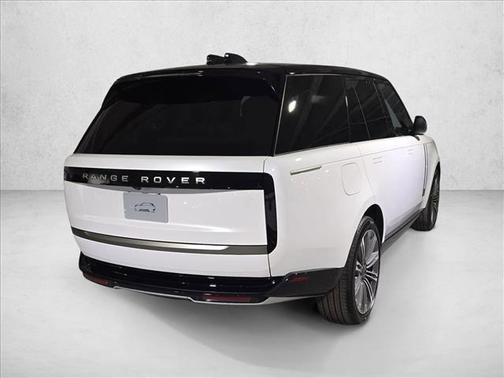 Ostuni Pearl White Premium Metallic 2026 Land Rover Range Rover P530 SE