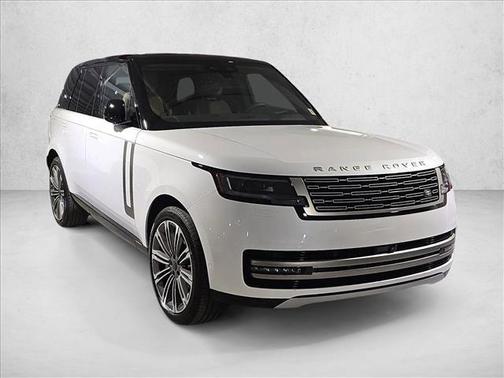 Ostuni Pearl White Premium Metallic 2026 Land Rover Range Rover P530 SE