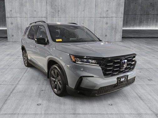2023 Honda Pilot AWD Sport