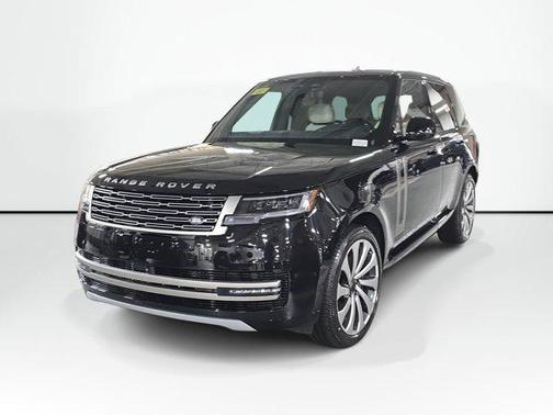 2026 Land Rover Range Rover P530 Autobiography
