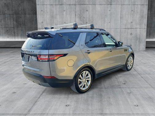 2020 Land Rover Discovery HSE