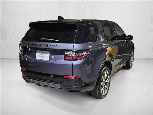 Varesine Blue Metallic 2026 Land Rover Discovery Sport Landmark