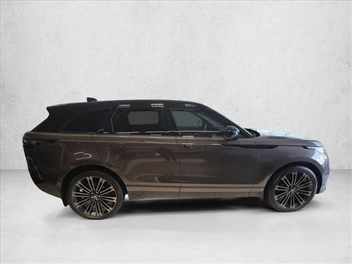 2026 Land Rover Range Rover Velar P250 SE R-Dynamic