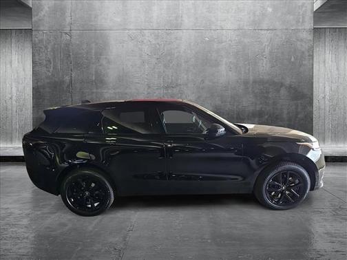 2026 Land Rover Range Rover Velar P250 SE R-Dynamic
