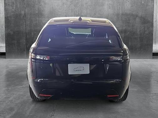 2026 Land Rover Range Rover Velar P250 SE R-Dynamic