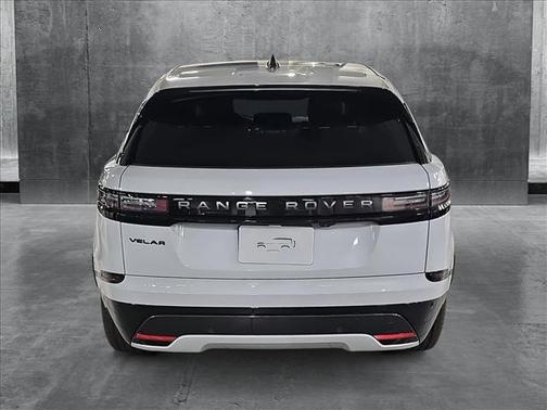 2026 Land Rover Range Rover Velar P250 SE R-Dynamic