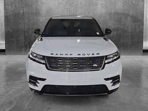 2026 Land Rover Range Rover Velar P250 SE R-Dynamic