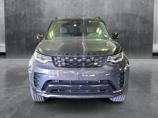2025 Land Rover Discovery P360 Dynamic SE