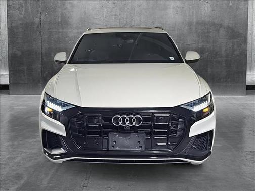 2020 Audi Q8 55 Premium Plus