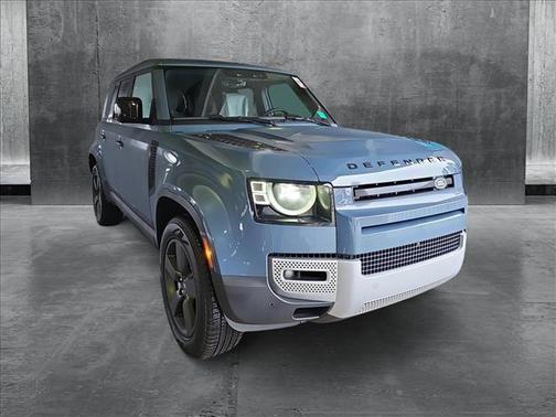 2025 Land Rover Defender 110 P400 S