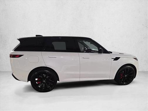 Ostuni Pearl White Premium Metallic 2025 Land Rover Range Rover Sport SE