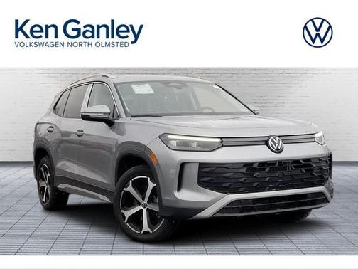 Pyrite Silver Metallic 2026 Volkswagen Tiguan 2.0T SE