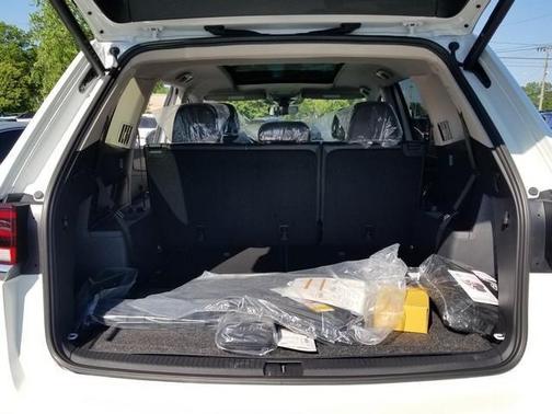 Opal White 2026 Volkswagen Atlas 2.0T SEL Premium R-Line