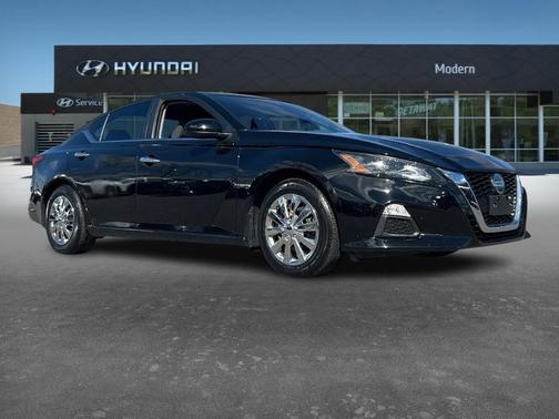 2022 Nissan Altima 2.5 S
