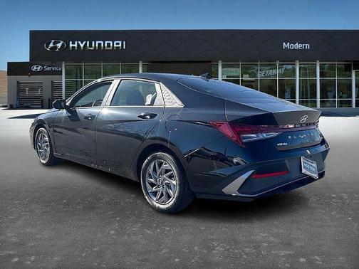 2026 Hyundai ELANTRA HEV Blue
