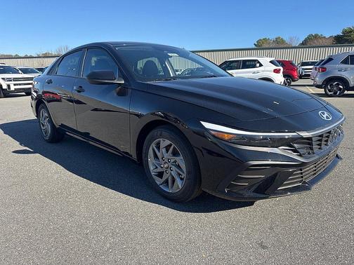 2026 Hyundai ELANTRA HEV Blue