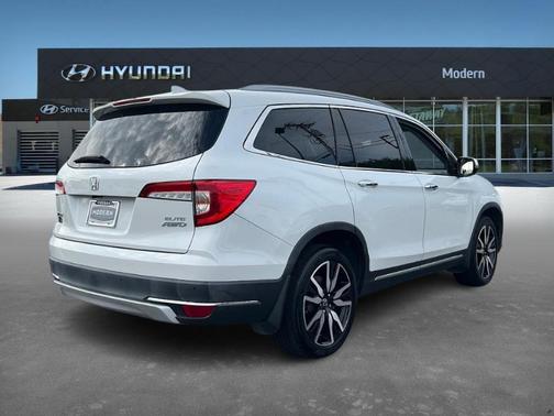 2021 Honda Pilot Elite