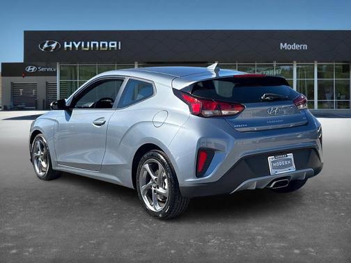 2019 Hyundai Veloster 2.0