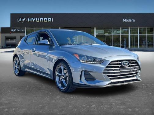 2019 Hyundai Veloster 2.0