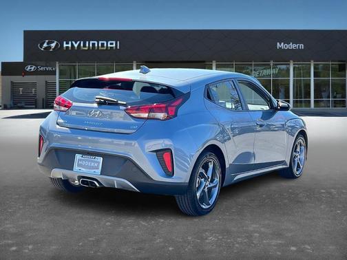 2019 Hyundai Veloster 2.0