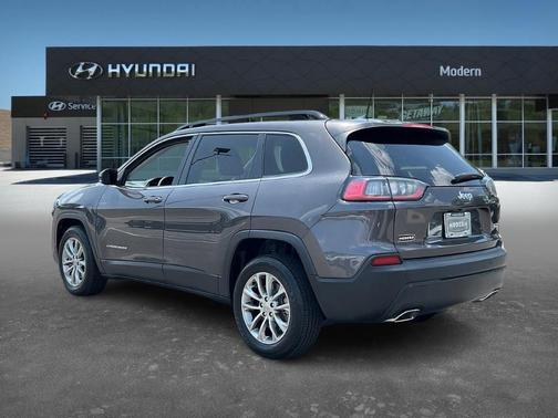 2022 Jeep Cherokee Latitude Lux