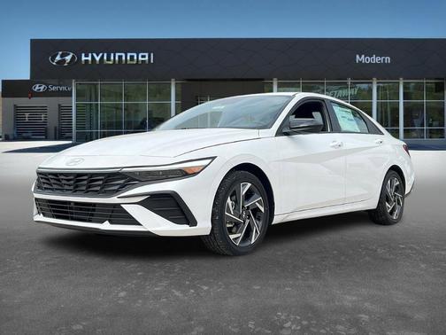 2025 Hyundai ELANTRA HEV SEL Sport