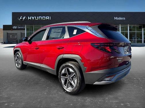 2026 Hyundai TUCSON Hybrid SEL