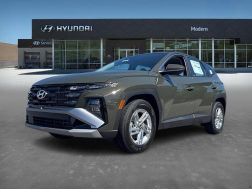 2025 Hyundai TUCSON SE