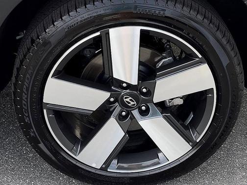 2025 Hyundai SANTA FE HEV Limited