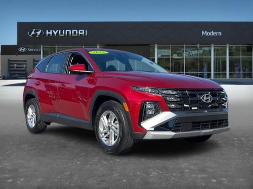 2025 Hyundai TUCSON SE