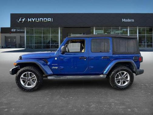 2019 Jeep Wrangler Unlimited Sahara
