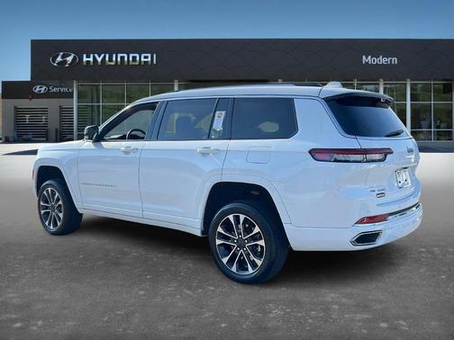 2022 Jeep Grand Cherokee L Overland