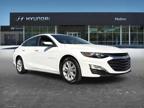 White 2024 Chevrolet Malibu LT