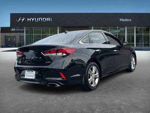 2019 Hyundai SONATA Limited