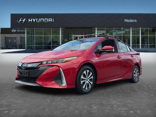 2020 Toyota Prius Prime XLE
