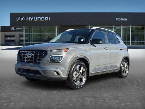 2022 Hyundai VENUE Limited