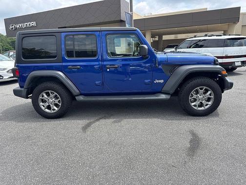 Blue 2020 Jeep Wrangler Unlimited Freedom