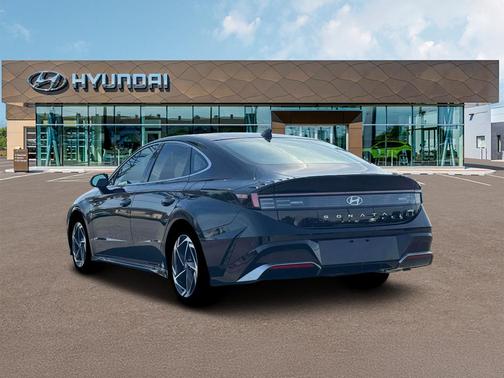 Black 2026 Hyundai SONATA SEL Sport