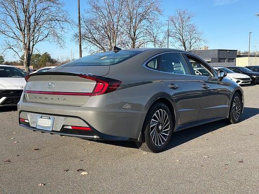 2021 Hyundai SONATA Hybrid SEL