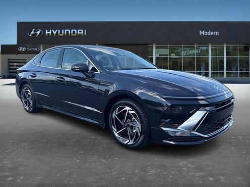 2025 Hyundai SONATA SEL Convenience