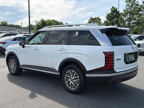 White 2026 Hyundai PALISADE SEL