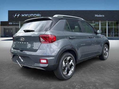 2025 Hyundai VENUE Limited