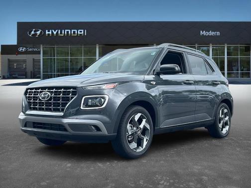 2025 Hyundai VENUE Limited