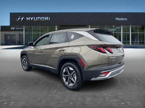 2026 Hyundai TUCSON Hybrid SEL Convenience