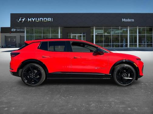 2025 Chevrolet Equinox EV RS