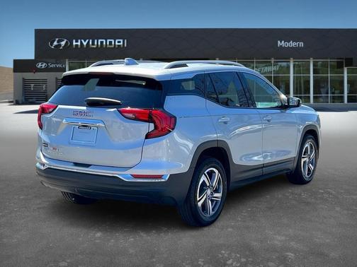 2021 GMC Terrain SLT
